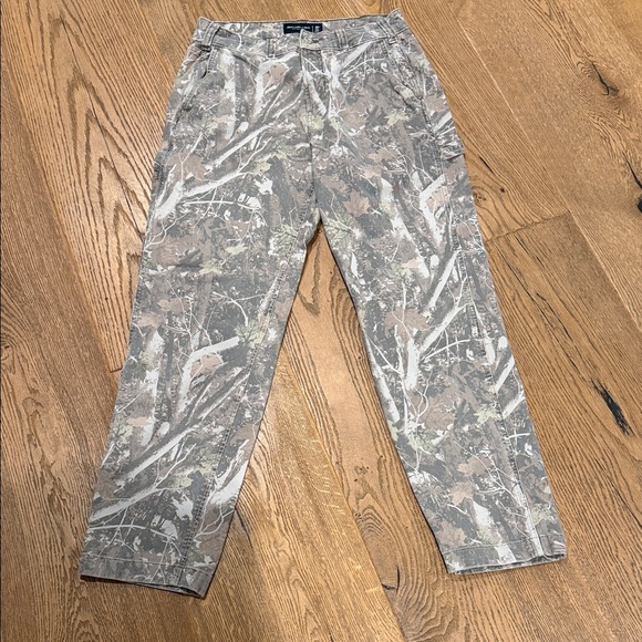 Abercrombie & Fitch Other - Abercrombie & Fitch Men's Gray Camouflage Cargo cargo carpenter Pants 30